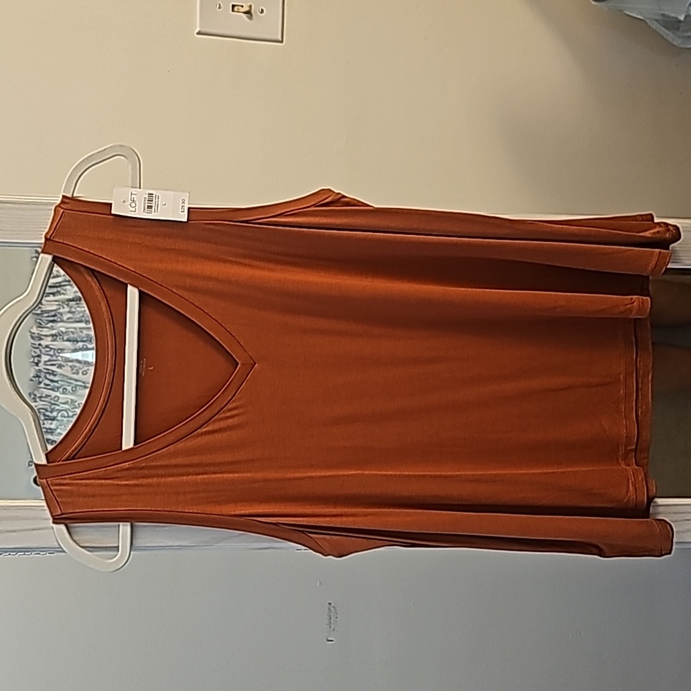 Loft NWT tank size large.